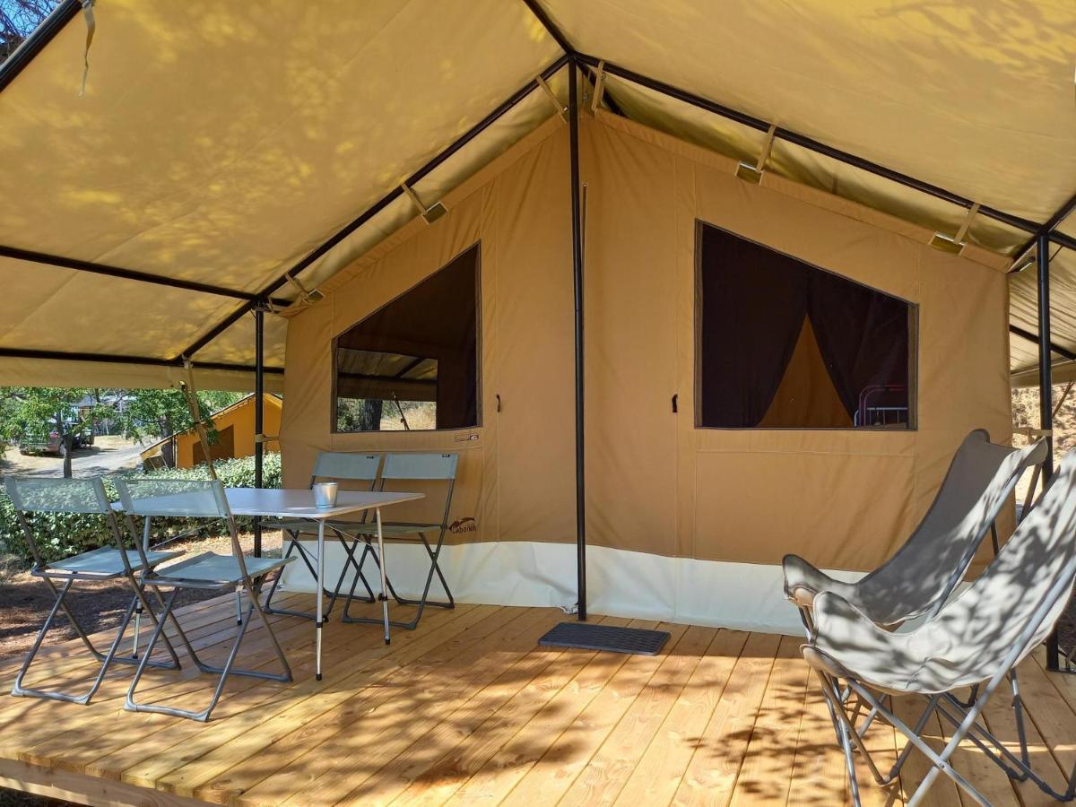 Camping Onlycamp Les Pins Nancay Екстериор снимка