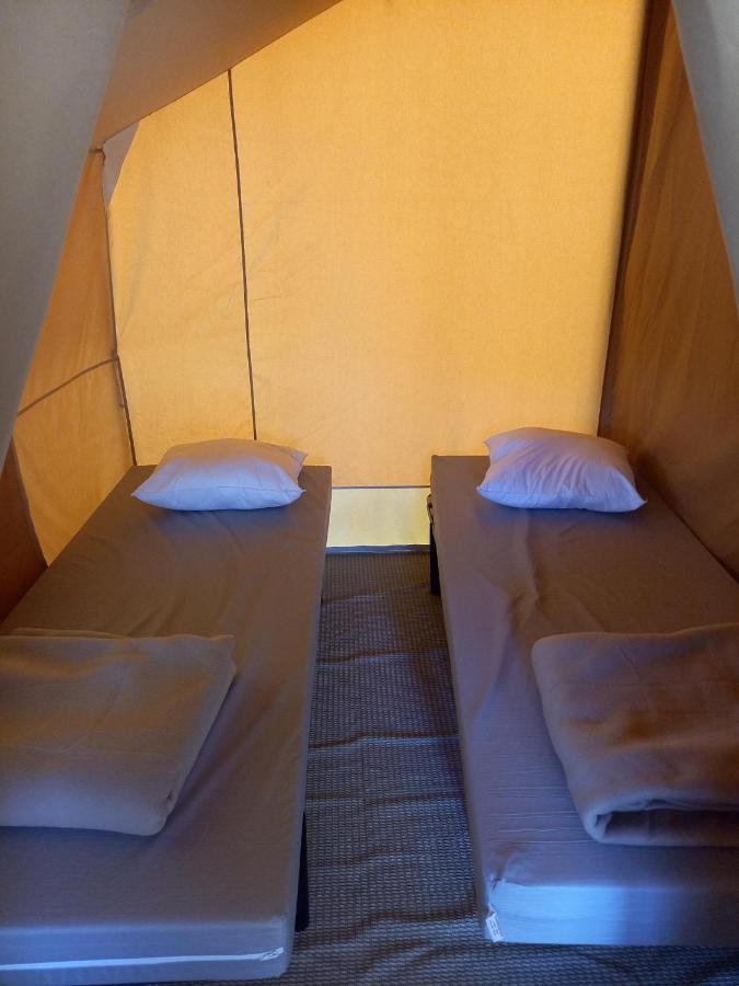 Camping Onlycamp Les Pins Nancay Екстериор снимка