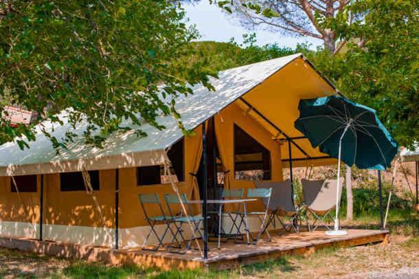 Camping Onlycamp Les Pins Nancay Екстериор снимка